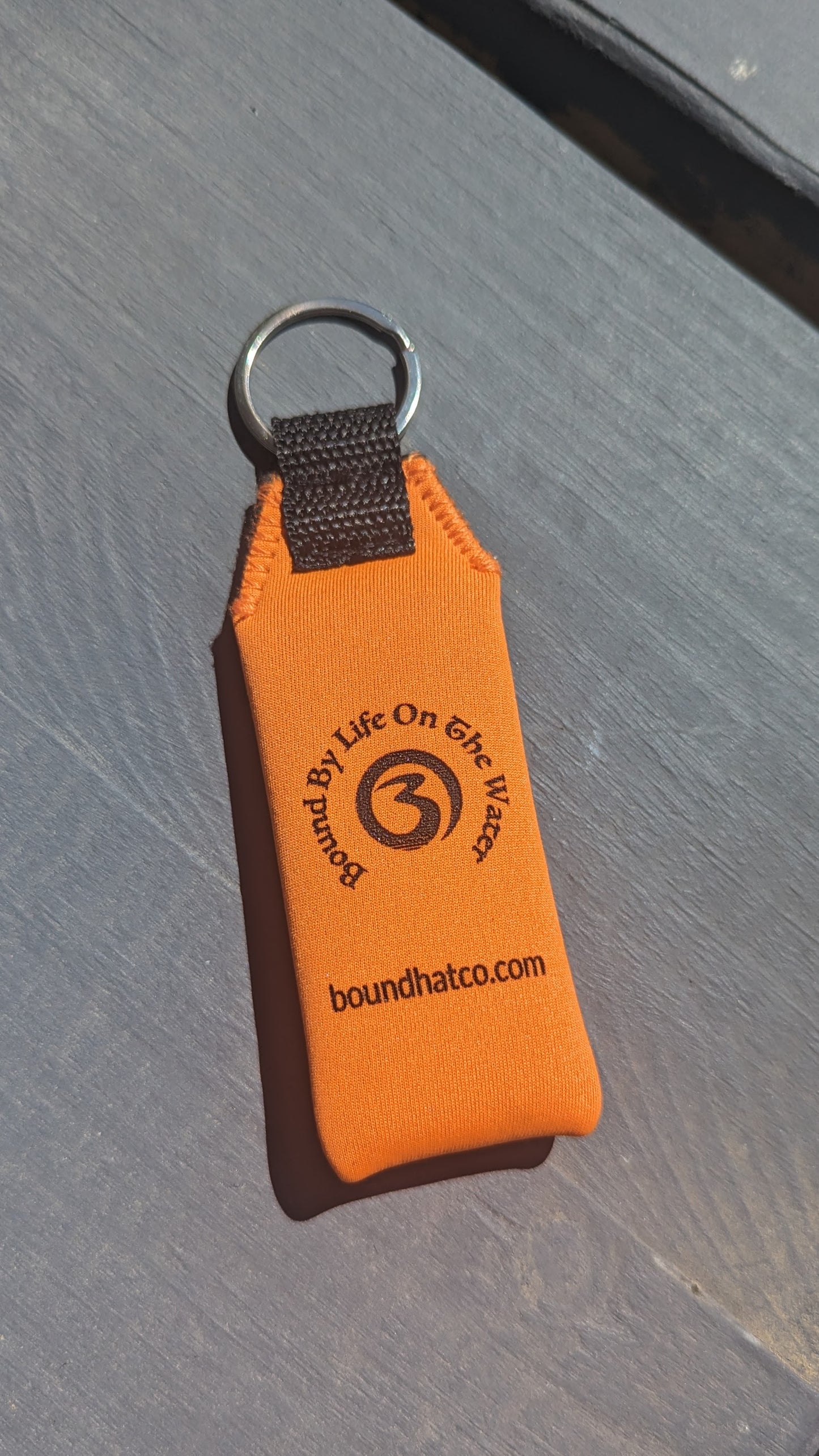 Bound Floating Key Chain